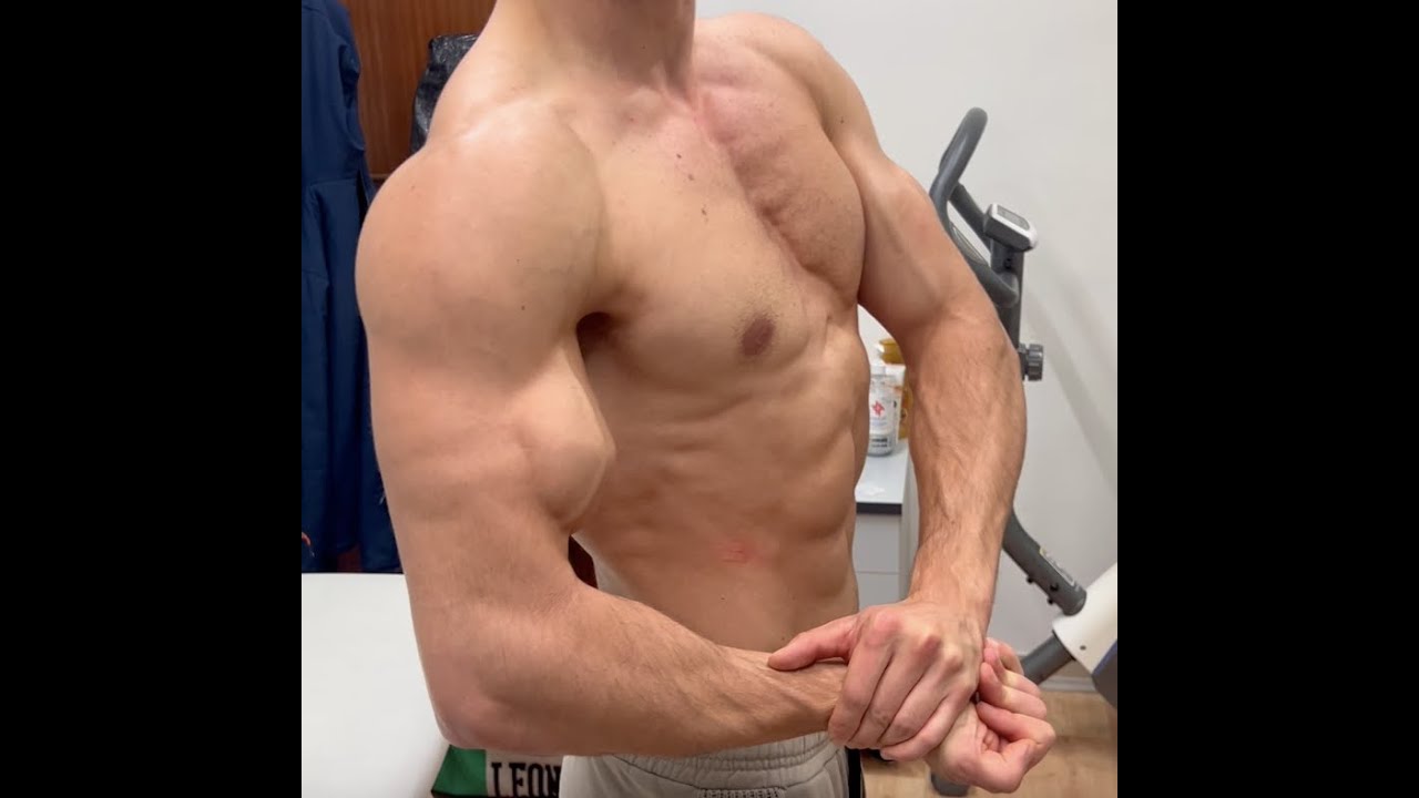 Shredded bodybuilder teen flexing insane big biceps ripped abs wide ripped back/ read description