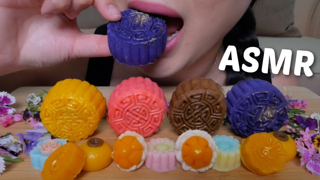 Mooncakes with Sweet Thai Desserts *No Talking Eating Soft Relaxing Eating Sounds| N.E Let's Eat