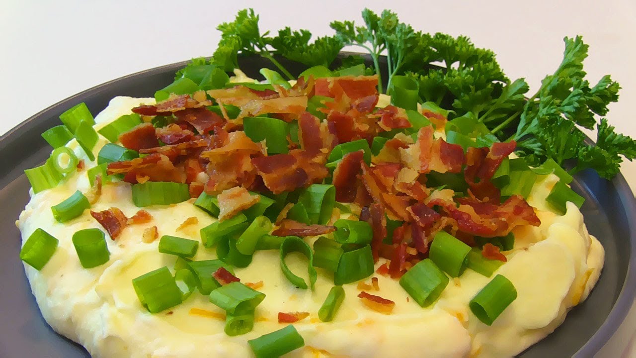 Betty's Loaded Whipped Potatoes