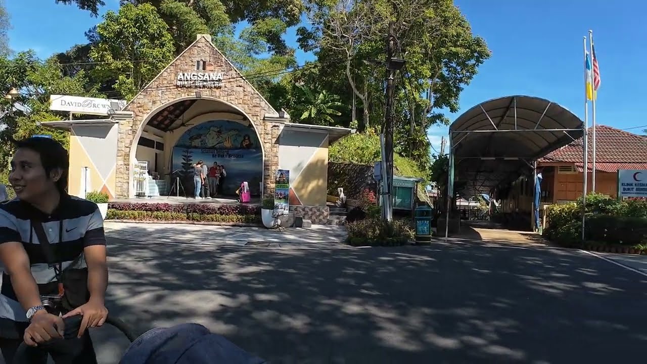 Vlog : Ke Bukit Bendera Penang Hill & Sunset at Batu Feringghi ✨