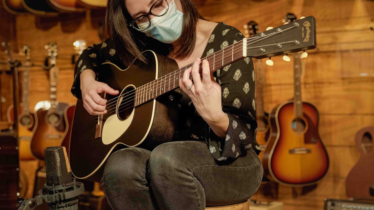 Martin 000-17 Black Smoke Acoustic Guitar Demo | Chuck Levin's