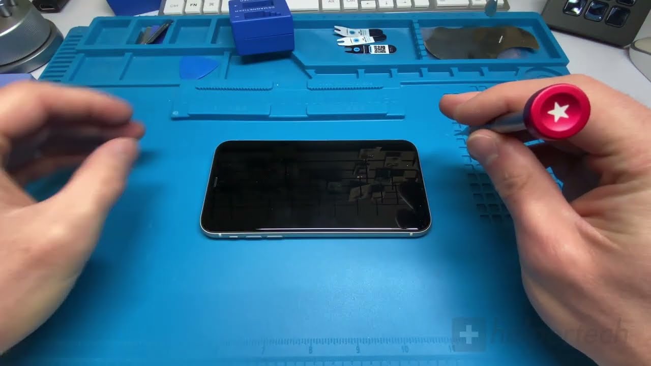 How to Open an Apple iPhone 11