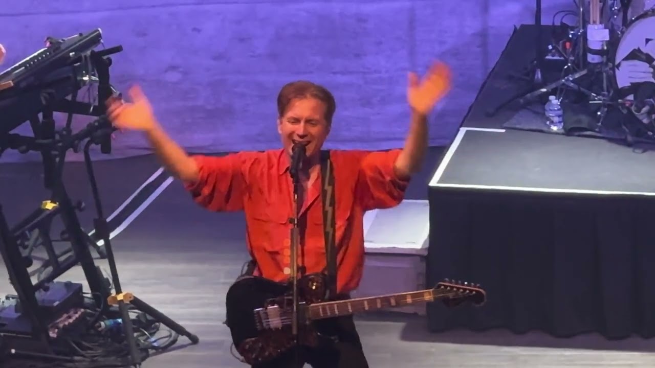 Franz Ferdinand, Sept 30, 2025 at The Roxian
