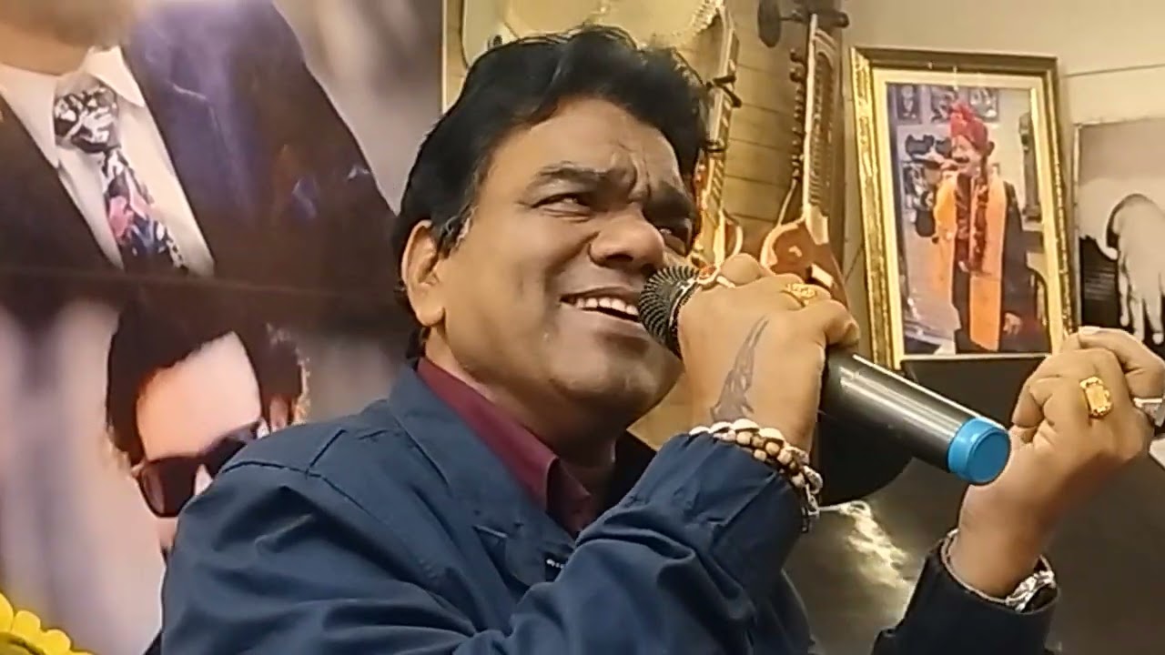 Tumko dekha to sing by Ganesh Agarwal karaoke by Anil Chauhan