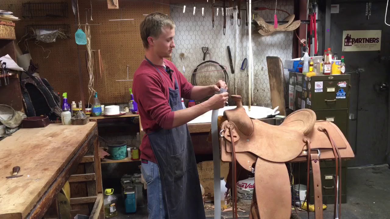 Tack Tip: Mulehide Horn Wrap