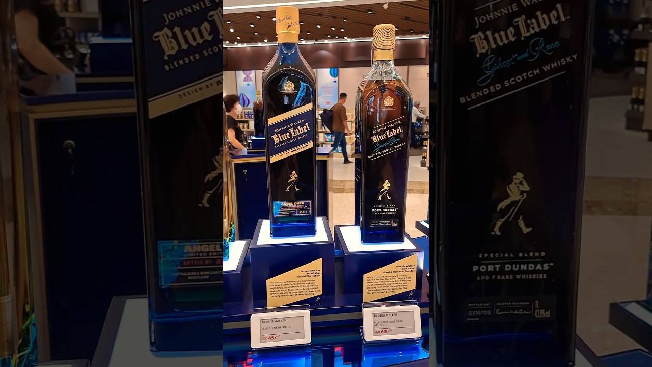 Singapore Duty Free Shop #singapore #airport #blue