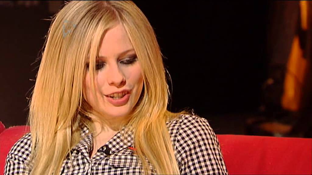 Avril Lavigne - Interview 2 @ T4 Special 14/04/2007