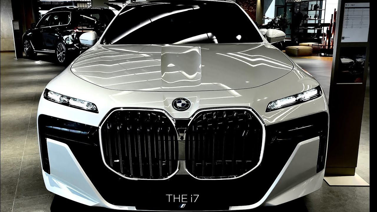 [NEW] 2026 BMW i7 M60 | The Flagship Electric Sedan.