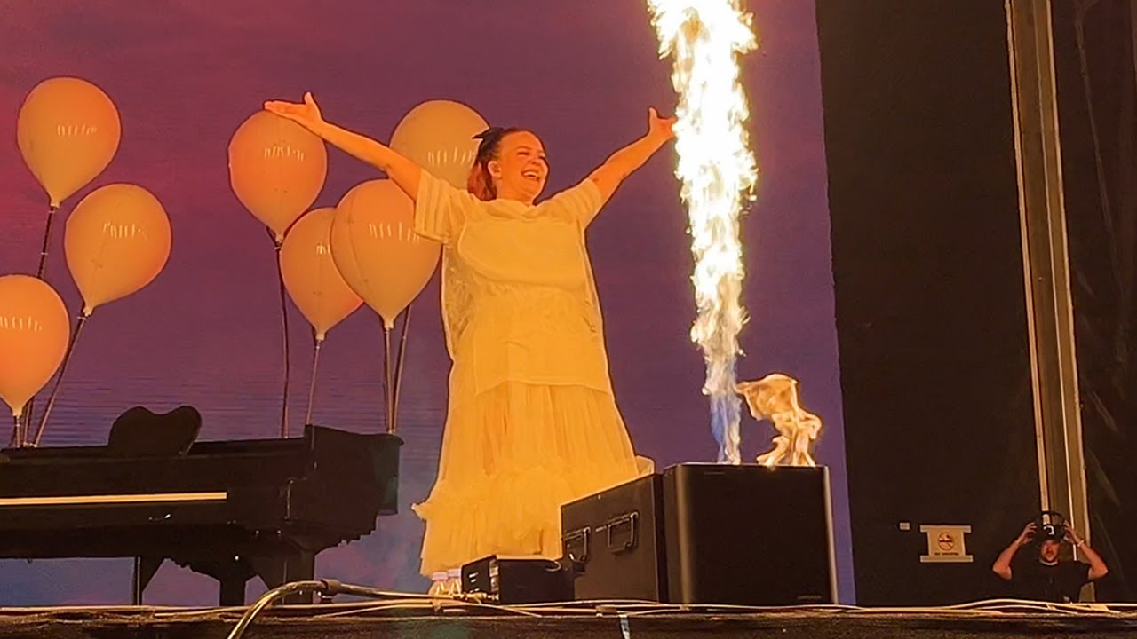 Anne-Marie LIVE - Ludlow - 28th July 2024