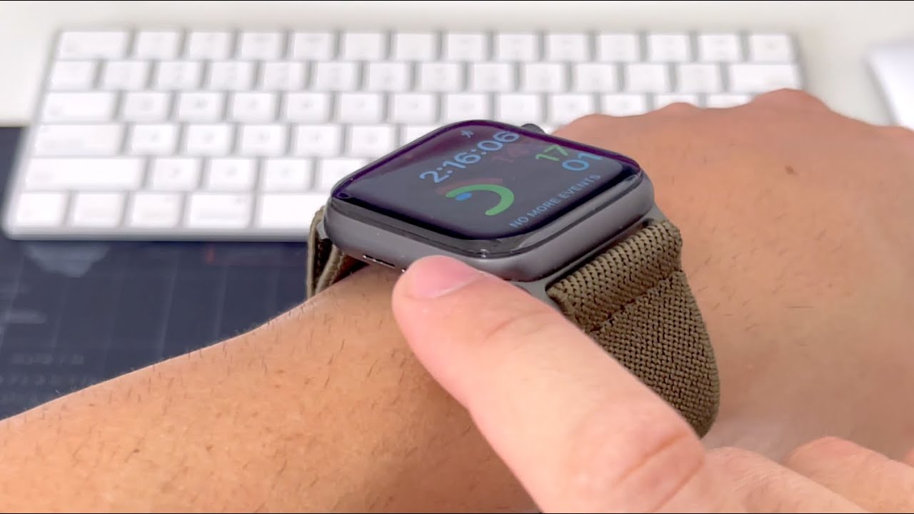 Apple Watch SE - How To Install Glass Screen Protector