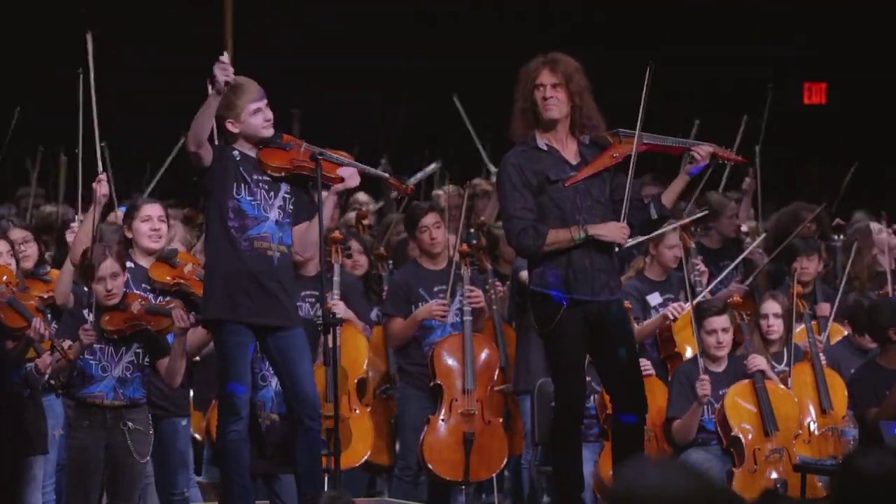 Middle School Orchestra Performs with Mark Wood