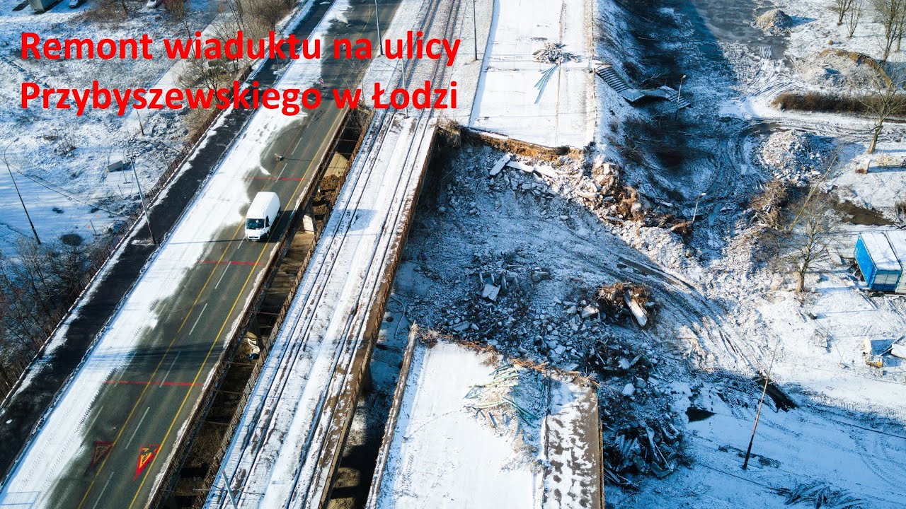 Postęp prac przy rozbiórce wiaduktu na ulicy Przybyszewskiego w Łodzi