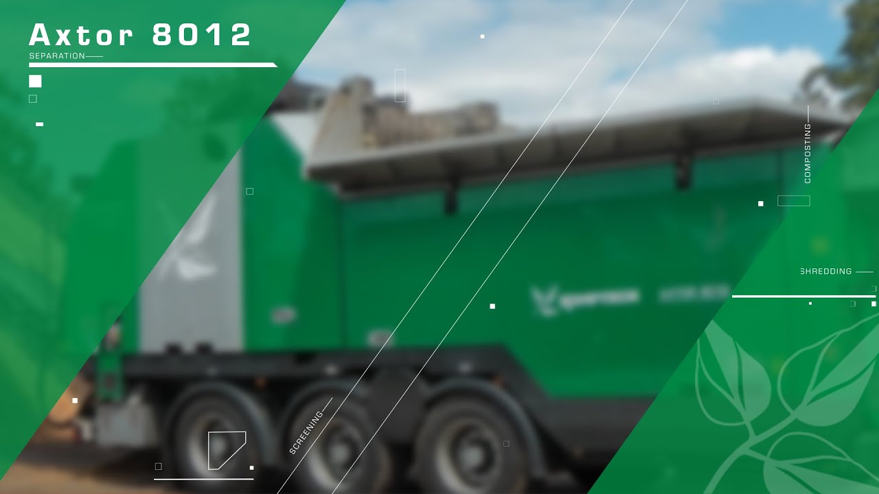 Komptech Axtor shredding logs