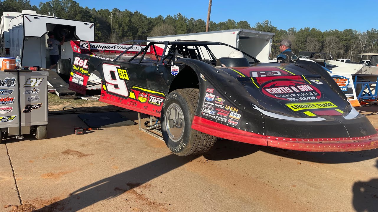 14 year old Talan Willis’ first attempt at a “SUPER LATE MODEL”!!!