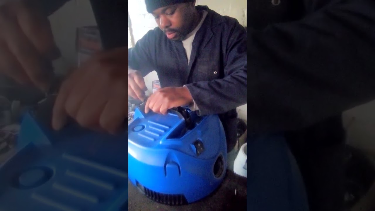 nilfisk vacuum how to open