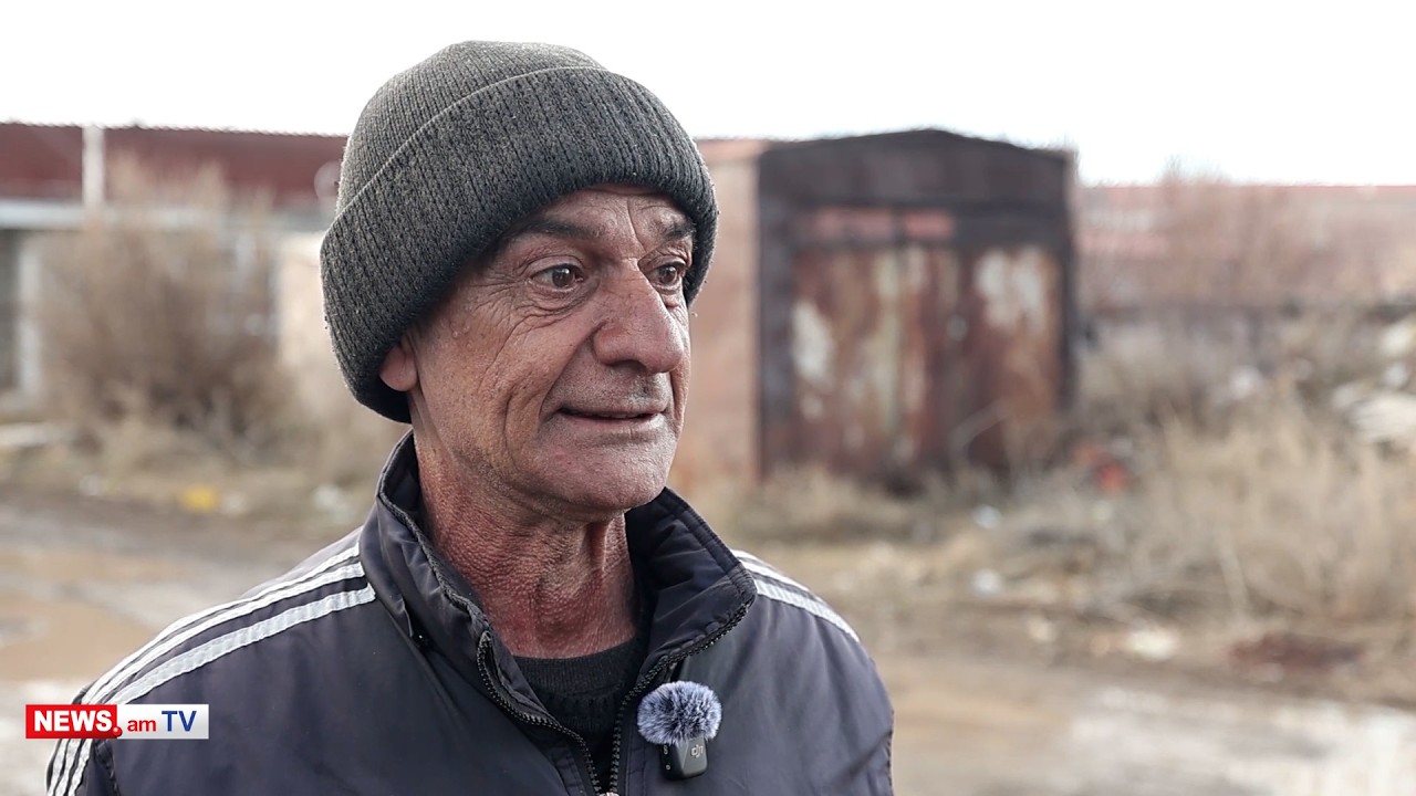 «Անձրև է գալիս, ցելոֆան ենք փռում, որ տունը ջուր չլցվի». գյումրեցի մայր և որդի օգնության կարիք ունեն