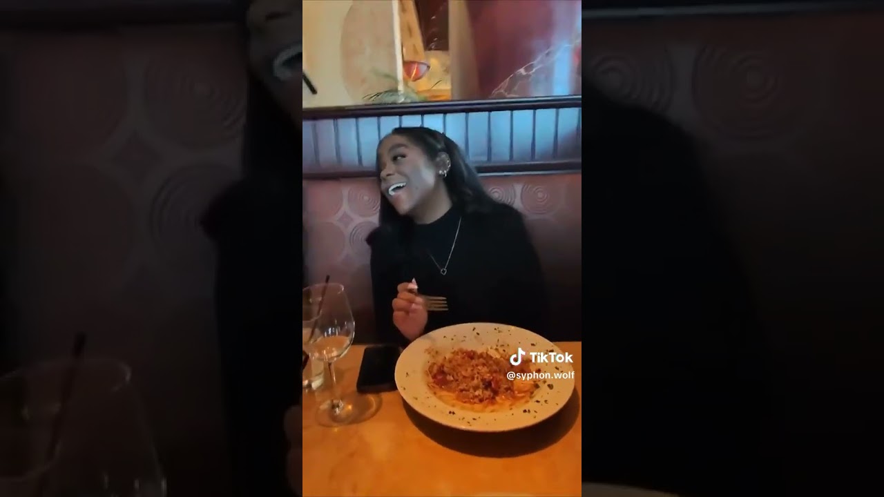 This First Date Got AWKWARD FAST 😳