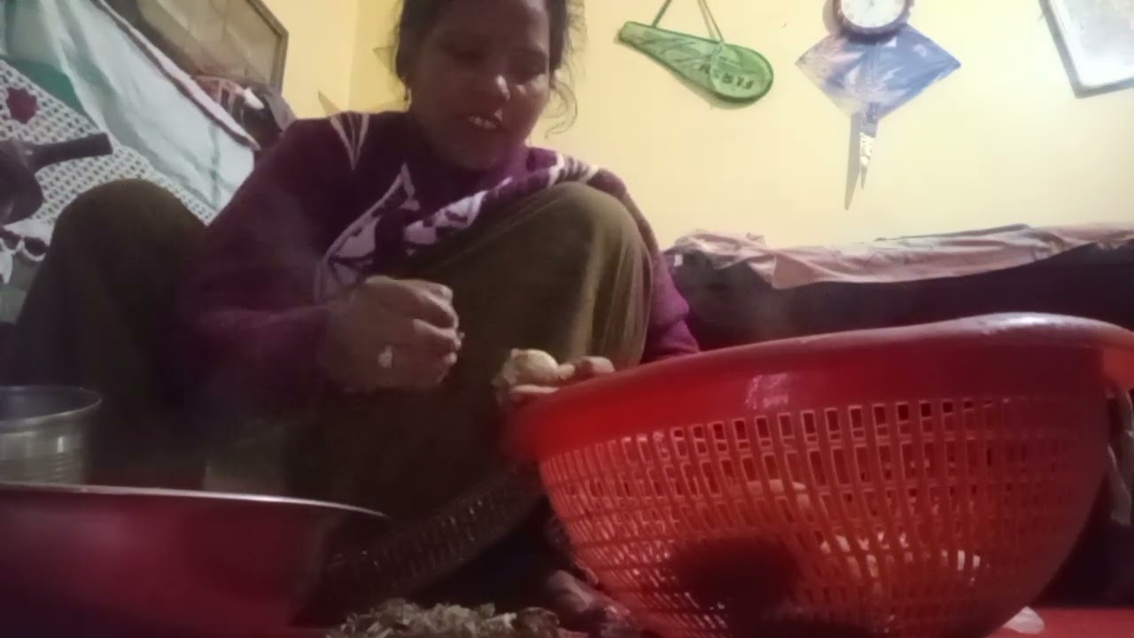 हेप्पी मकर संक्रांति पर्व में आपका स्वागत है फैमिली 🥜🥜🌯🍚🍟