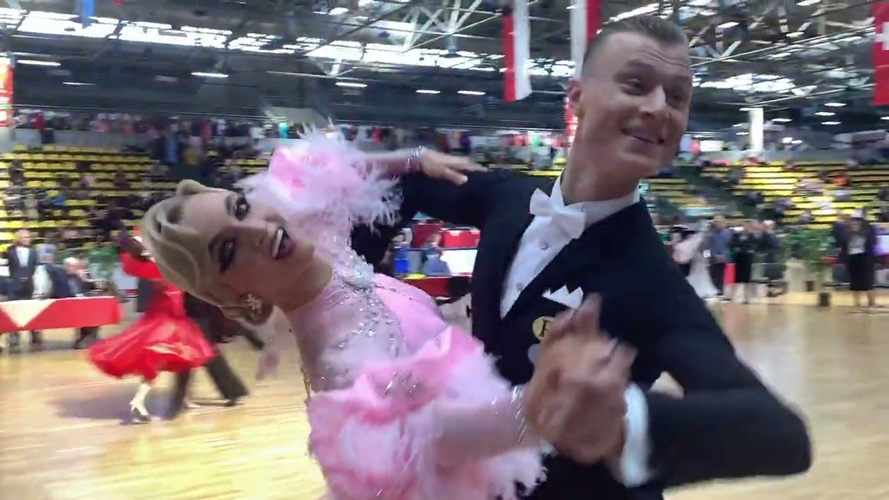 VIENNESE WALTZ - Karolis Burneikis & Fabien Lax (GER 11) WDSF Frankfurt 2024 - Hessen tanzt -