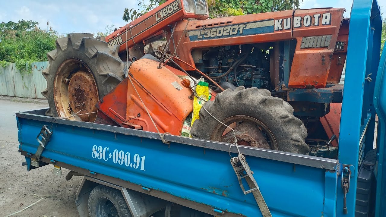 Kubota L3602DT mới về. Lh: 0837.766.676