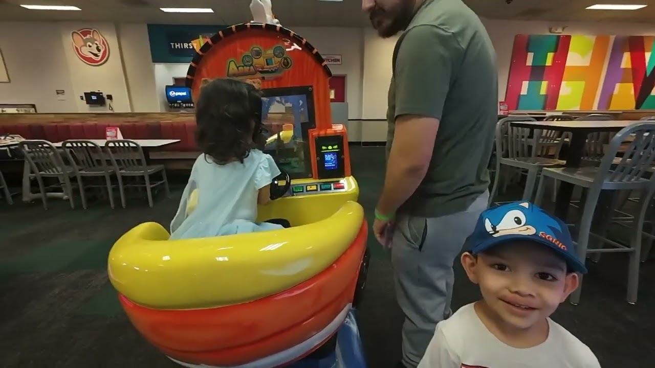 Chuck E. Cheese