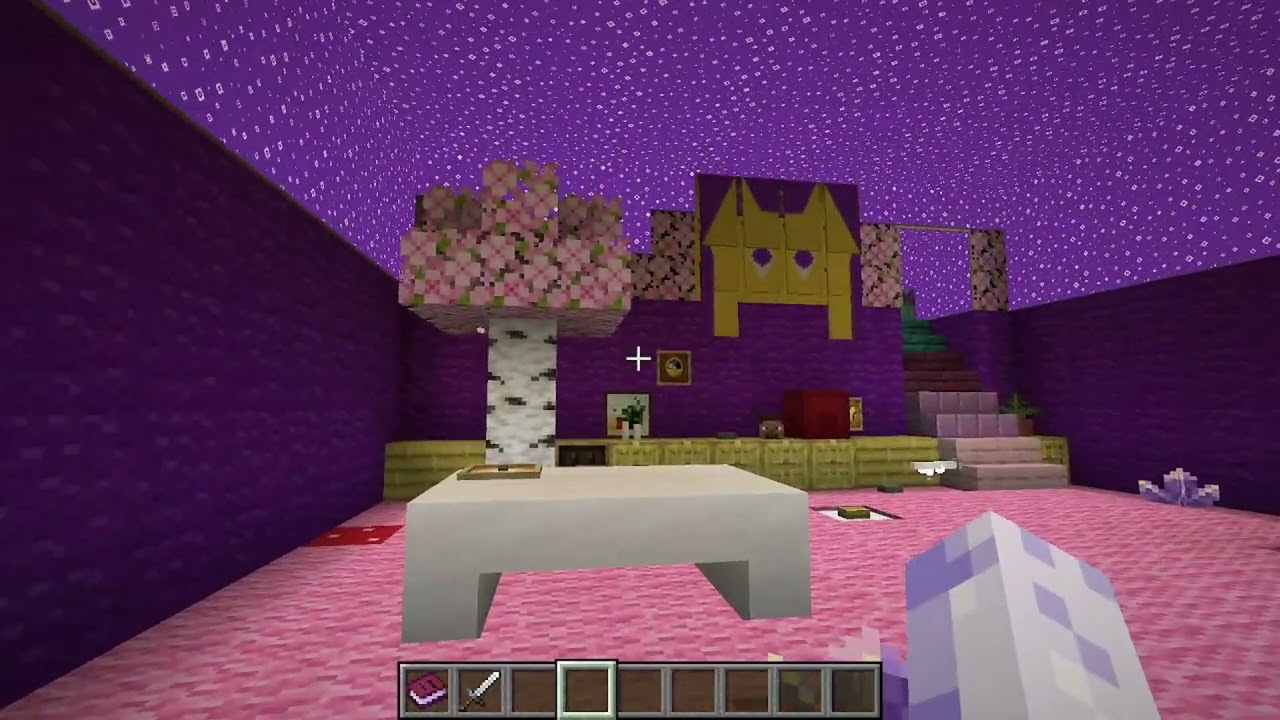 Omori Minecraft Build (White Space and Neighbor's Room)