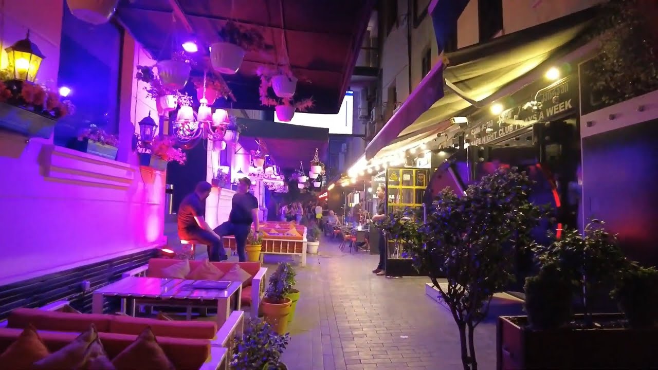 Nightlife in Tbilisi. Walking Tour in Meidan Square outskirts.