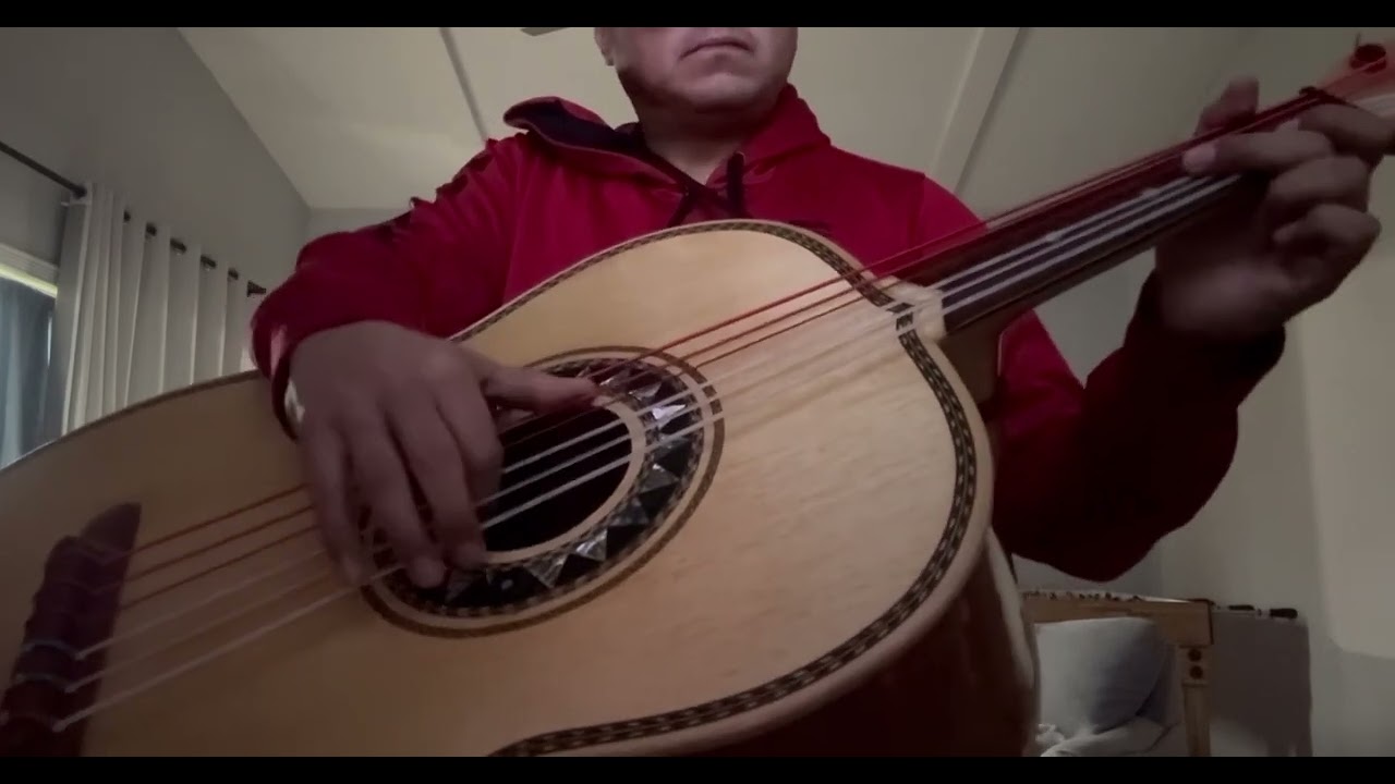 Popurrí mocedades con guitarrón mariachi Vargas