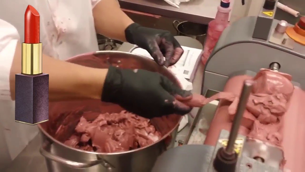 COMO se HACE el LÁPIZ LABIAL en FÁBRICA 💄| MILLONES de BARRAS de LABIOS de CARMÍN