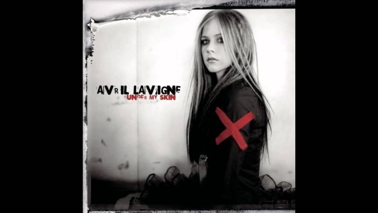 Avril Lavigne - Nobody`s Home (HQ)