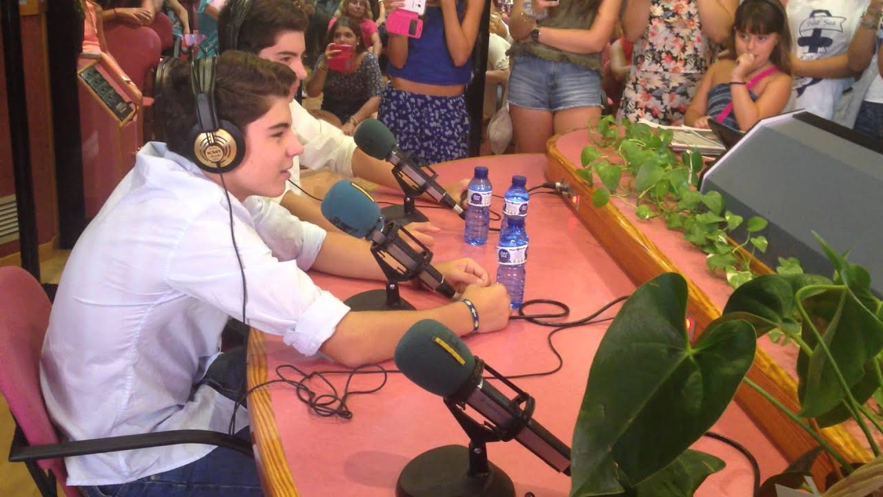 Gemeliers hablan de sus firmas de discos en El Corte Inglés de Barcelona, Girona y Tarragona