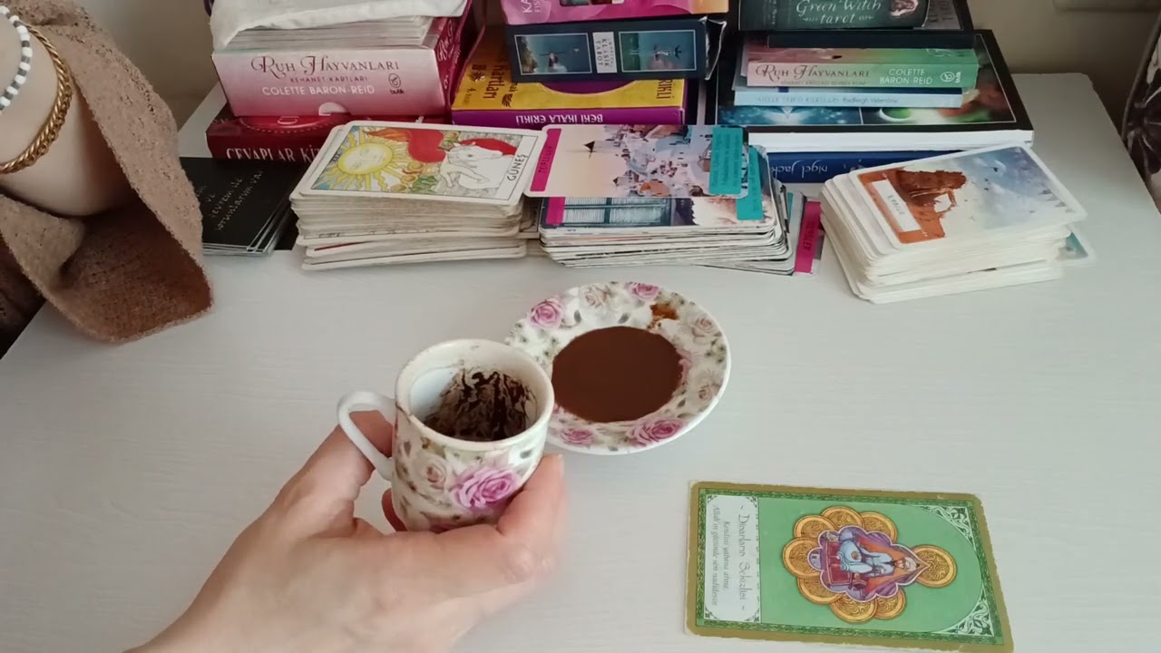 Yengeç burcu 16.22 Mart kahve falı ve tarot açılımı
