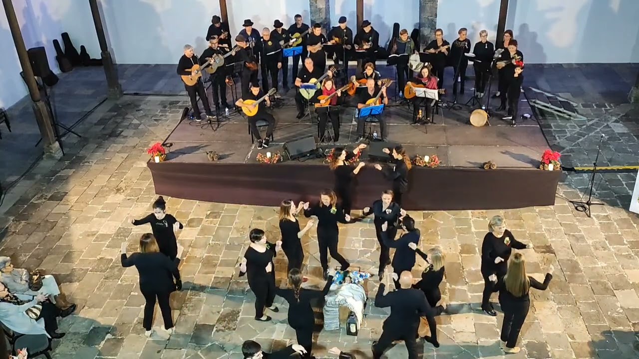 Tajaraste del niño - Baile de la cunita