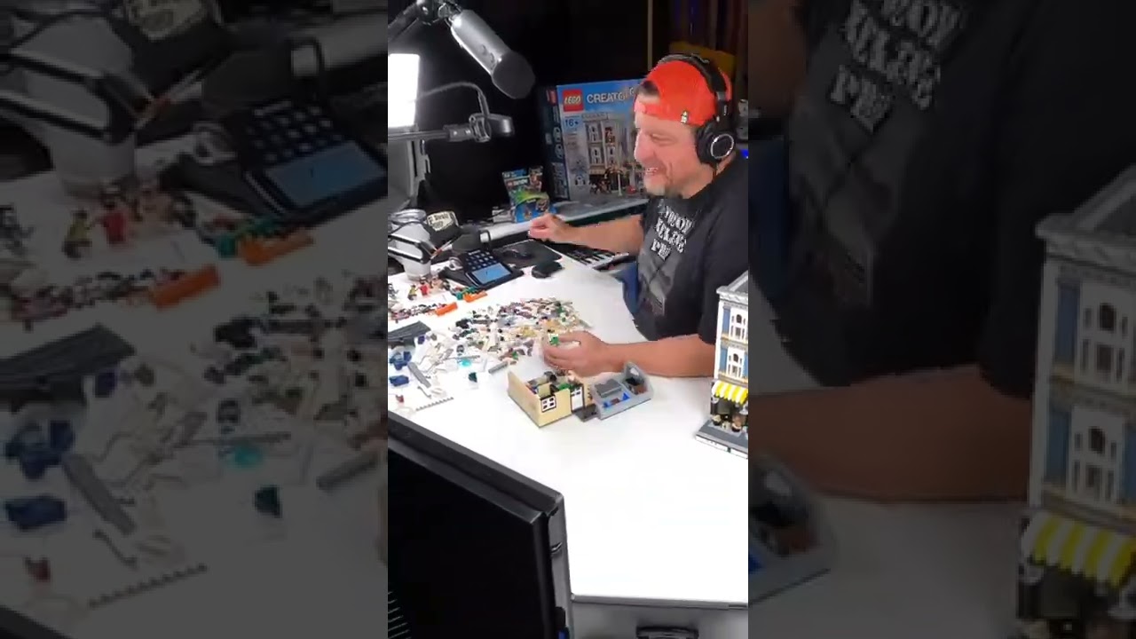 Final Assembly of Assembly Square #lego #legocity #shorts