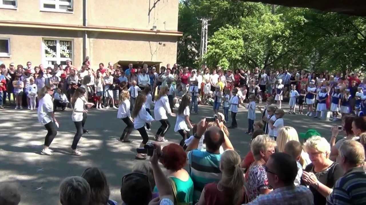 ZŠ Mosty u Jablunkova   -   DĚTSKÉ RADOVÁNKY 2012