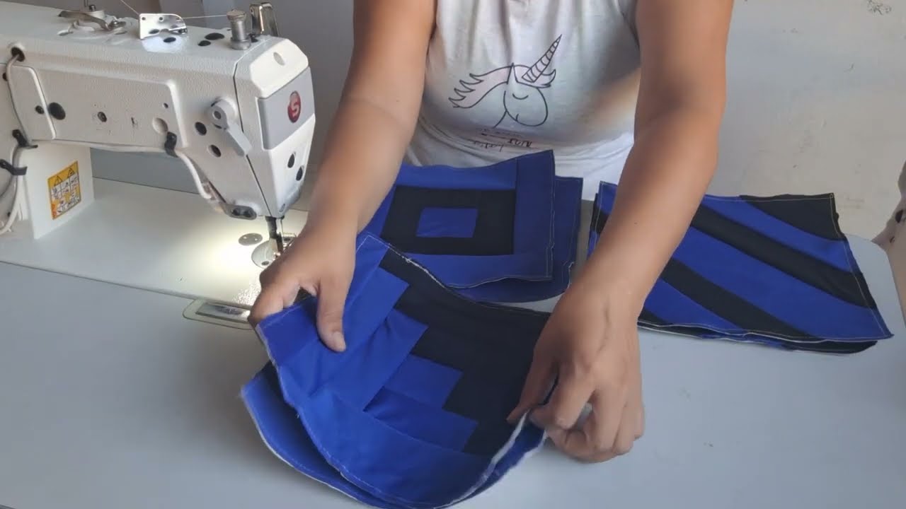 GENTE ESSE TAPETE É SUPER FÁCIL DE FAZER. E SÓ MONTAR BLOQUINHOS