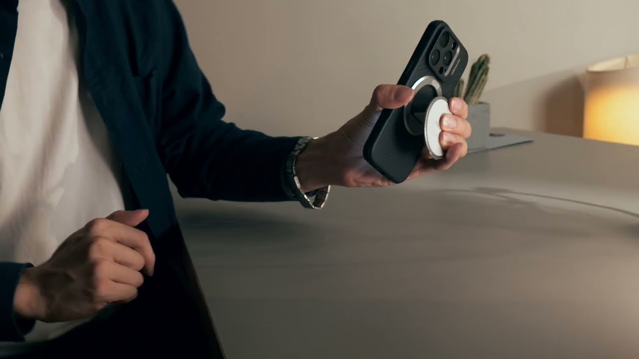 Nillkin Dual-Magnet Grip Holder 📱 | Stand, Hold, Fold!
