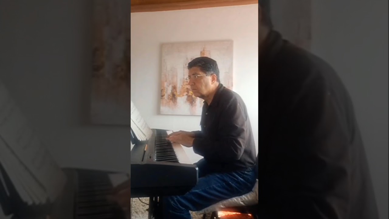 Homenaje a la maestra IRMA LÓPEZ