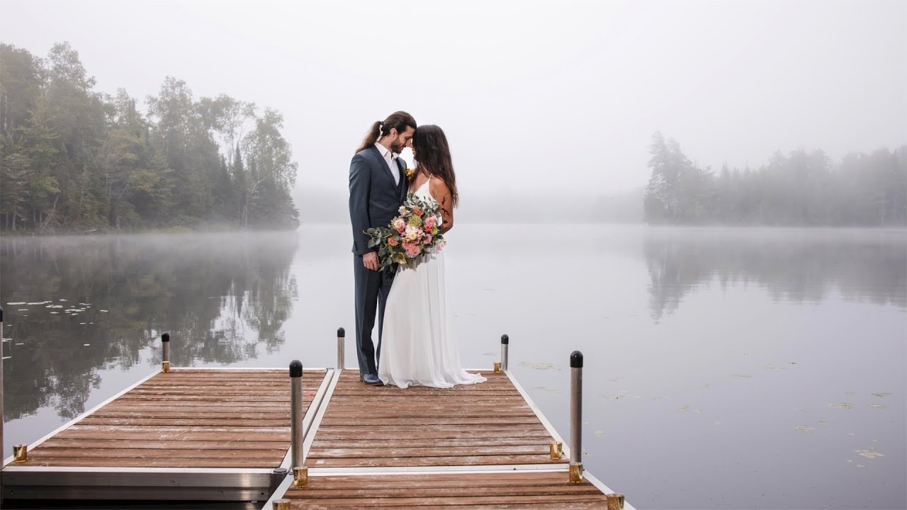 Мы поженились! 💐 Делаем свадебные цветочные композиции и букет невесты 🌸🤍 Видеоблог