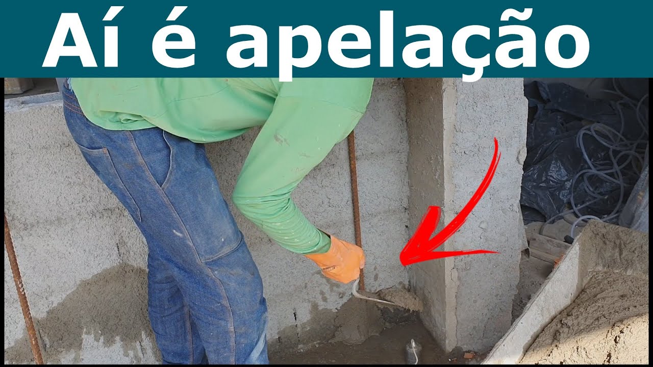 Pedreiro rebocou  parede usando vergalhão de obra veja só no que deu