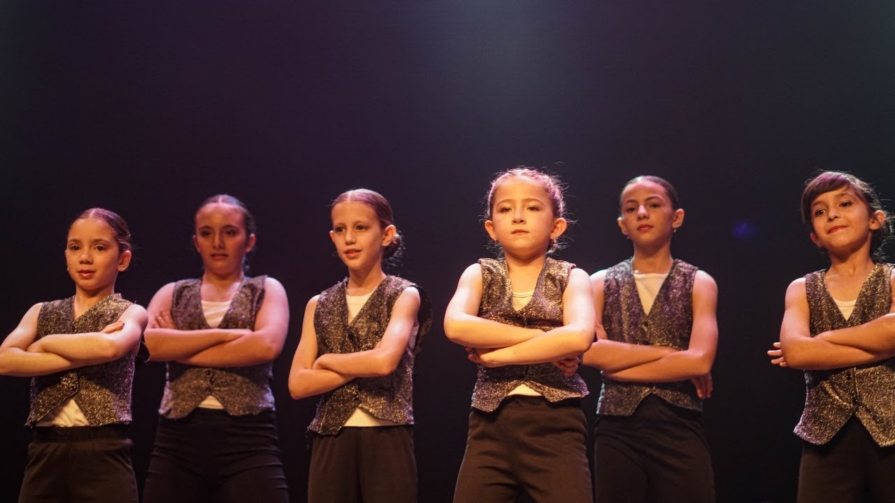 04 Encuentro cercano ‐ Jazz junior - Muestra 2024