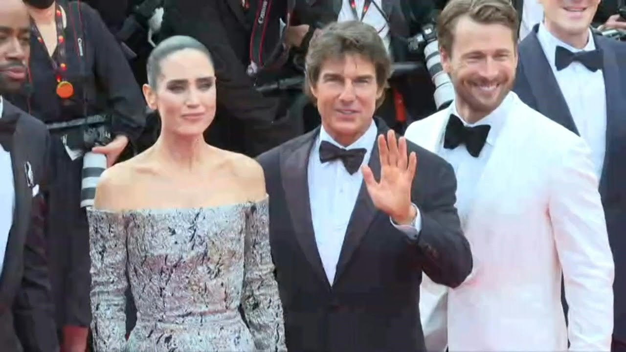 Cannes : Crew of 