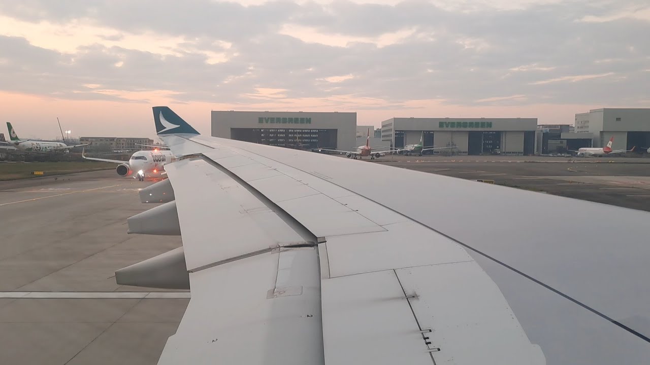 SUNSET DEPARTURE from TAIPEI | CATHAY PACIFIC | CX421 | Taipei Taoyuan - Hong Kong | Runway 05R