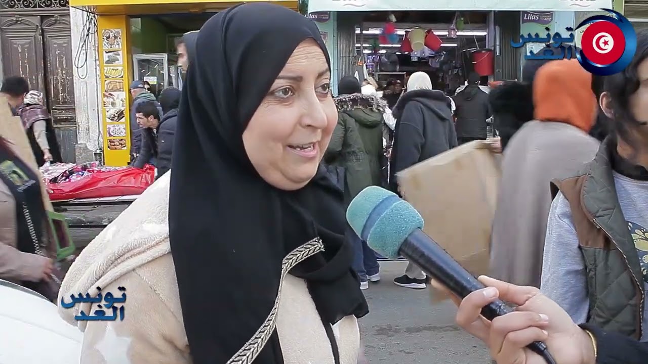 نعيش بشهريتي ومانغصرش روحي، فما ناس مهملة تشري الزايد وتوحل روحها خاصة في رمضان راو مش كل شي ضروري