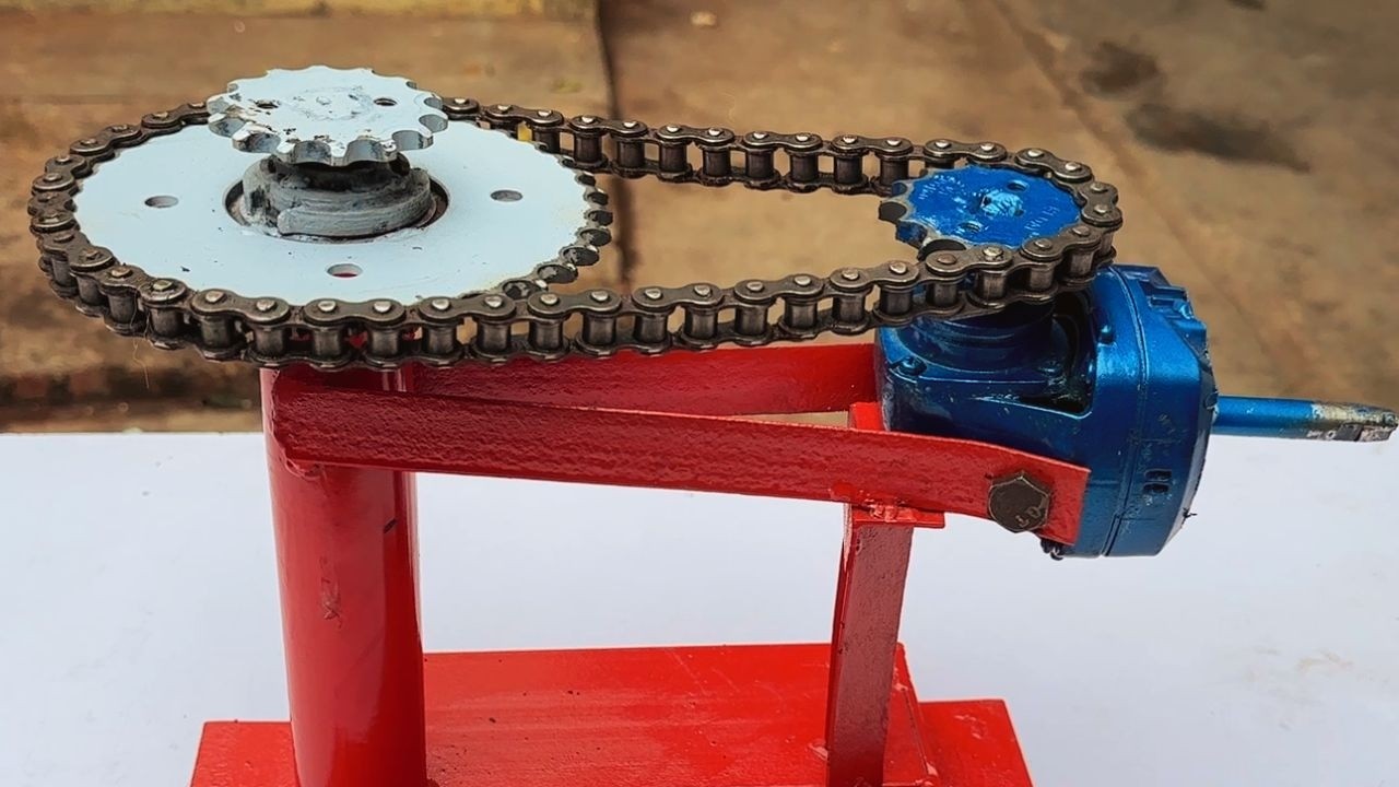 A brilliant idea from the welder's invention of homemade mechanical tool amazed engineers