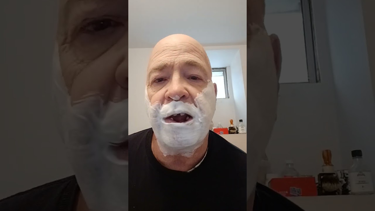Bowl Lather Tutorial and a 2 pass Shavette Shave