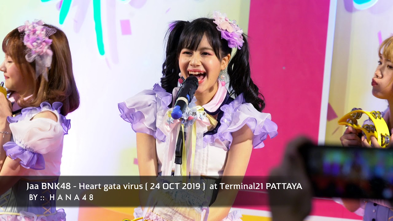 Jaa BNK48 [4K Fancam] - Heart gata virus at Terminal21 Pattaya on 24 October 2019