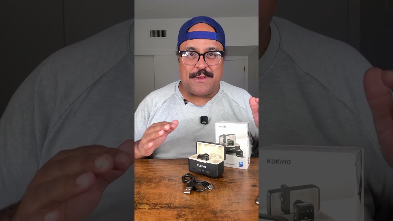 This KUKIHO Wireless Lavalier Microphone comes with it&rsquo;s own charging case! #kukiho