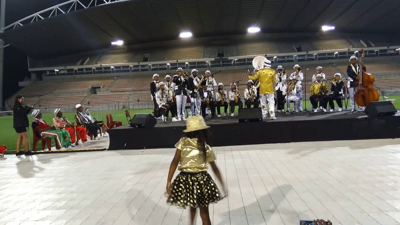 Best Band Mighty D6