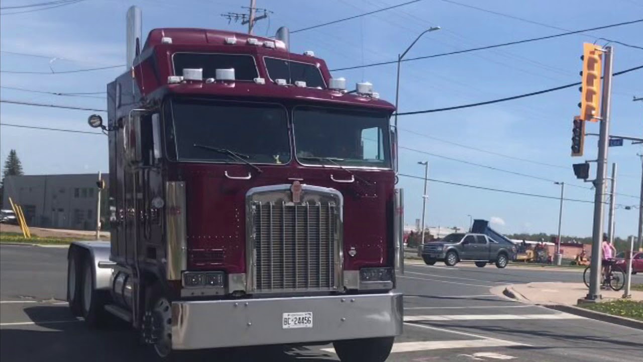 Roll on big mamma- The Reghold K100 aerodyne cabover compilation